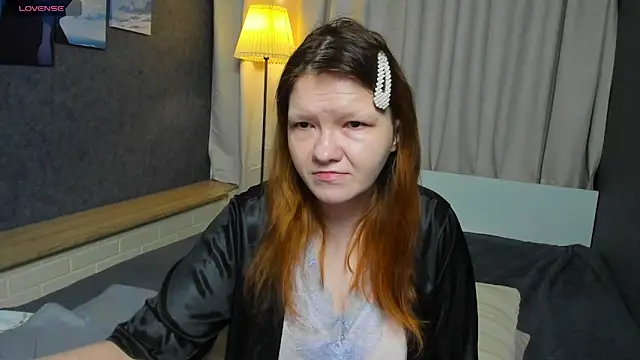 Nora lovvvv online show from 26, 10, 2025