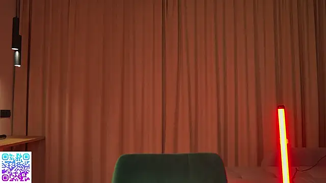 bunnyelfbri online show from 11, 9, 2025