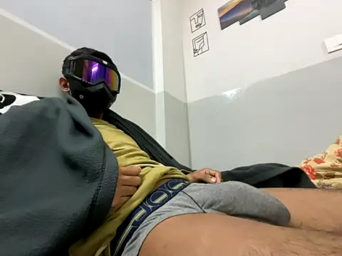 monster fuck online show from 11, 11, 2025