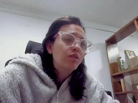 dalila macherano1 online show from 17, 10, 2025