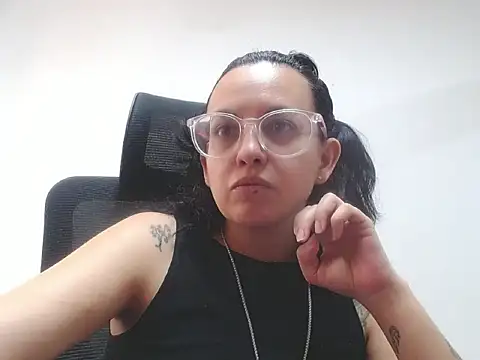 dalila macherano1 online show from 26, 9, 2025