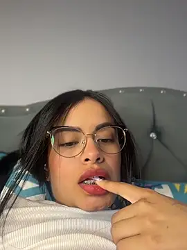 Snapshot of Melissa_coch chatting on 22, 5, 2026 Melissa coch online show from 22, 5, 2026