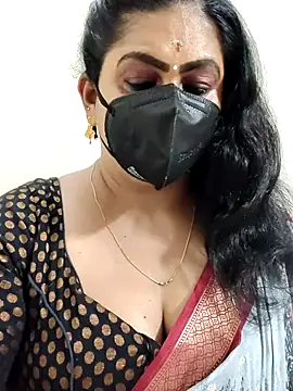 Sweetie swetha37 online show from 4, 2, 2026