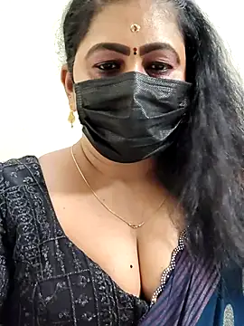 Sweetie swetha37 online show from 4, 3, 2026