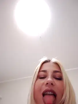 evakisimovareal online show from 7, 10, 2025