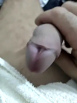 Snapshot of FleetedMusing chatting on 8, 10, 2025 FleetedMusing online show from 8, 10, 2025