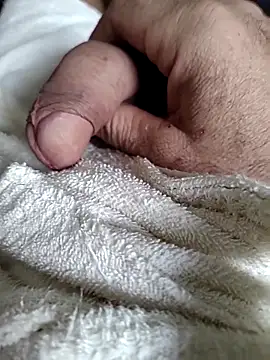 Snapshot of FleetedMusing chatting on 8, 11, 2025 FleetedMusing online show from 8, 11, 2025