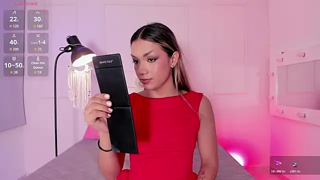 Doll Isa  online show from 19, 4, 2026