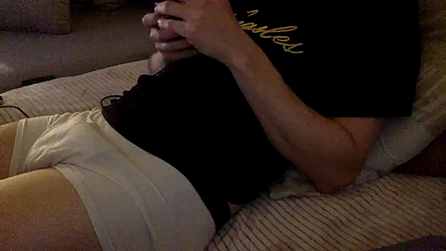 Breezydicksn online show from 19, 11, 2025