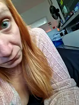 Snapshot of NibbleSweetie chatting on 11, 10, 2025 NibbleSweetie online show from 11, 10, 2025