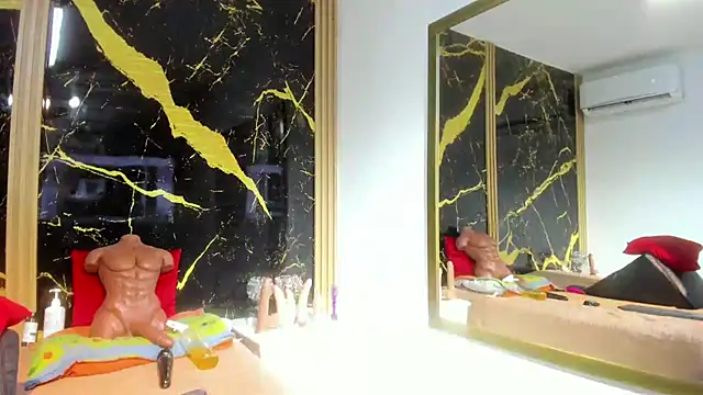 AdrianaVegga online show from 11, 1, 2026