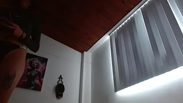 Crystal Star  online show from 13, 4, 2026