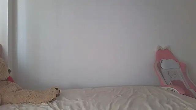 Snapshot of Crystal_Star_ chatting on 7, 10, 2025 Crystal Star online show from 7, 10, 2025