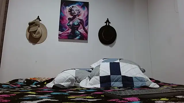 Crystal Star  online show from 8, 3, 2026