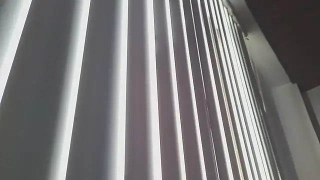 Snapshot of Crystal_Star_ chatting on 20, 10, 2025 Crystal Star online show from 20, 10, 2025