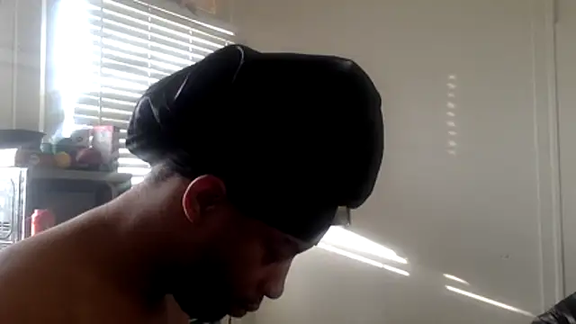 Diodre Benyoon online show from 28, 2, 2026