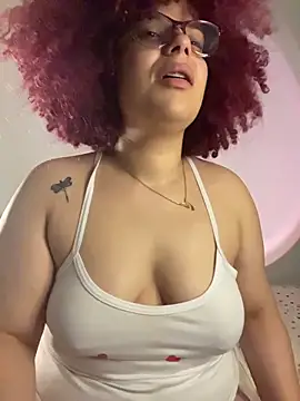 Enyagleam  online show from 5, 2, 2026