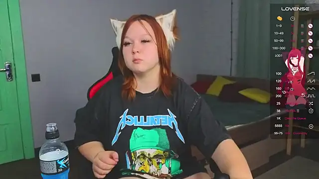 VelvetVixon online show from 5, 10, 2025