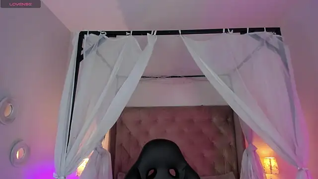 dreamleah  online show from 15, 7, 2026