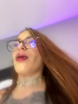 dreamleah  online show from 15, 4, 2026