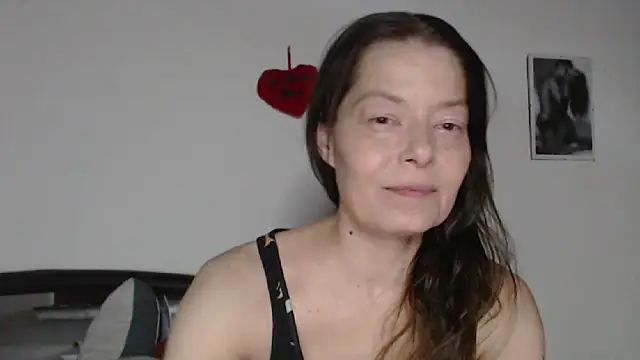 SexySarah177 online show from 25, 2, 2026