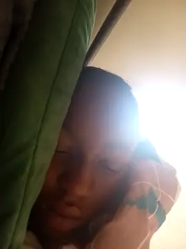 Snapshot of Freakysluttt chatting on 2, 10, 2025 Freakysluttt online show from 2, 10, 2025