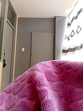 Snapshot of Freakysluttt chatting on 10, 11, 2025 Freakysluttt online show from 10, 11, 2025