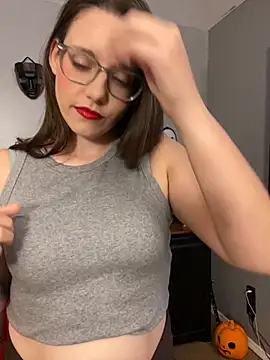 Mommasaurrex online show from 25, 10, 2025