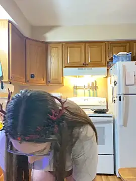 Mommasaurrex online show from 20, 10, 2025