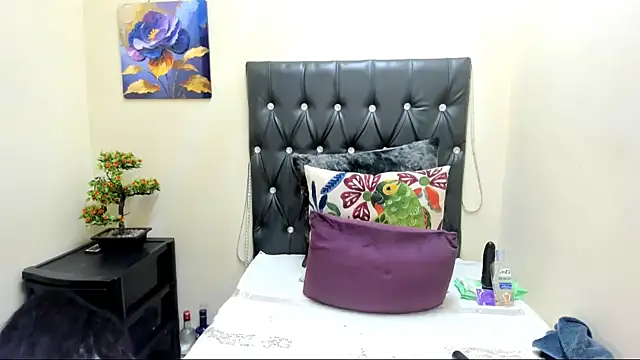 Toxicfantasy4u online show from 13, 11, 2025