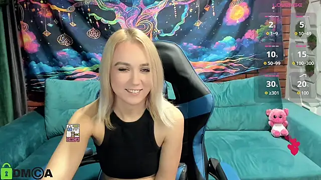 Snapshot of CrystalGirl99 chatting on 2, 12, 2025 CrystalGirl99 online show from 2, 12, 2025