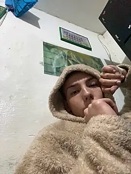 LoganBenedictt online show from 2, 2, 2026