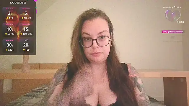 Snapshot of Miss_Lucifer6 chatting on 19, 10, 2025 Miss Lucifer6 online show from 19, 10, 2025