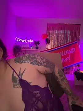 Miss Lucifer6 online show from 19, 6, 2026