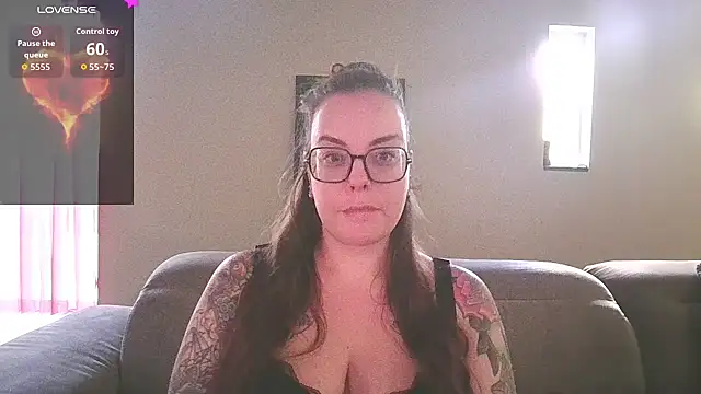 Snapshot of Miss_Lucifer6 chatting on 30, 9, 2025 Miss Lucifer6 online show from 30, 9, 2025