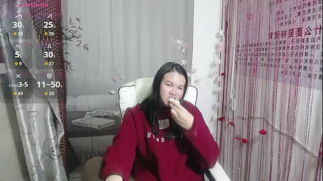 Snapshot of KateCondon chatting on 26, 11, 2025 KateCondon online show from 26, 11, 2025