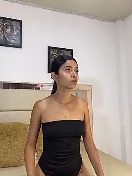 millycute18  online show from 6, 10, 2025