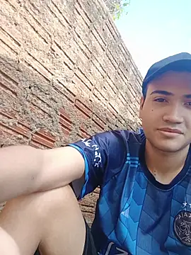 Snapshot of novinho_safado__ chatting on 25, 5, 2026 novinho safado online show from 25, 5, 2026