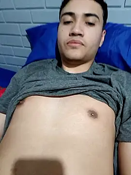 Snapshot of novinho_safado__ chatting on 29, 9, 2025 novinho safado online show from 29, 9, 2025