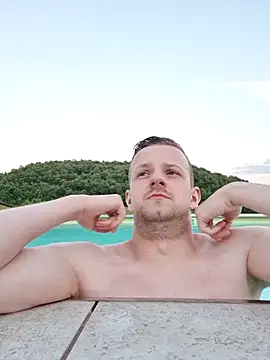 6incheswannacum online show from 17, 6, 2026
