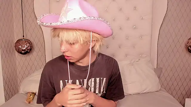 OliIverr22 online show from 18, 10, 2025