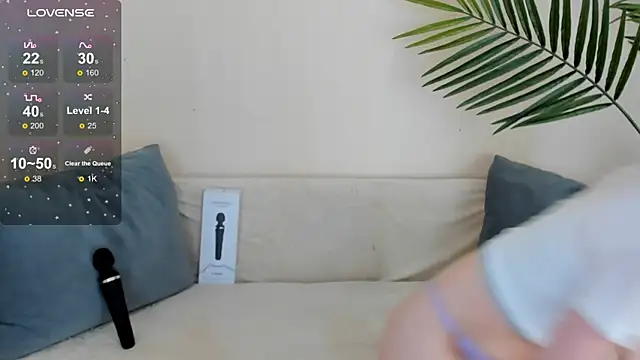 BlackyLii online show from 10, 9, 2025