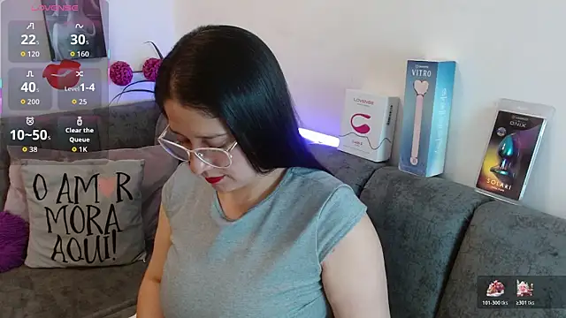 Alana steel 1 online show from 23, 4, 2026