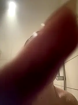 Snapshot of Chloemillerrxx chatting on 25, 11, 2025 Chloemillerrxx online show from 25, 11, 2025