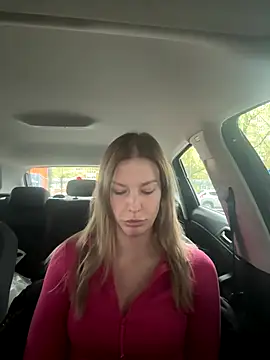 Snapshot of Chloemillerrxx chatting on 29, 11, 2025 Chloemillerrxx online show from 29, 11, 2025