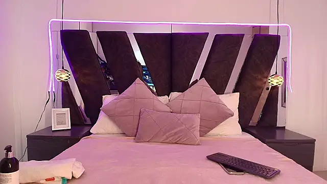 alehia cute online show from 22, 3, 2026