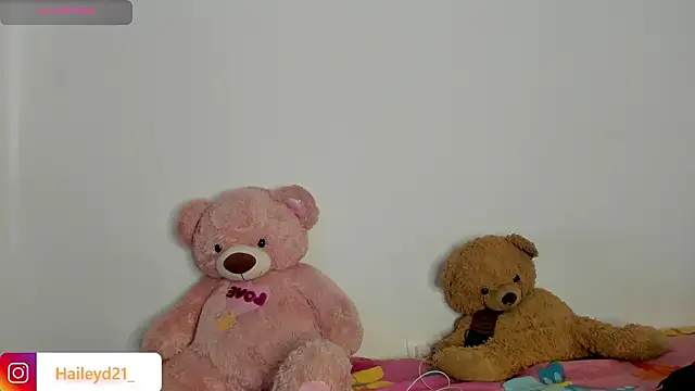 HaileyDuke online show from 12, 3, 2026