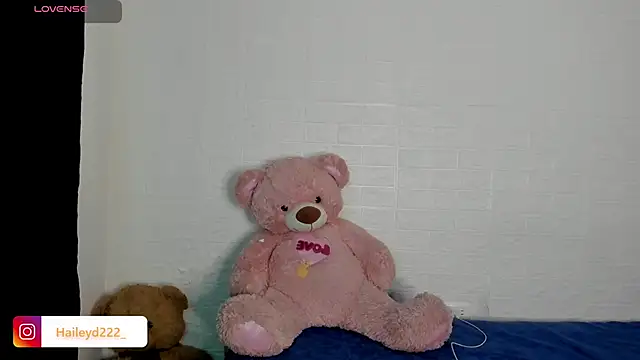 HaileyDuke online show from 2, 6, 2026