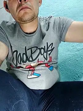 fboycdjuaez online show from 4, 3, 2026