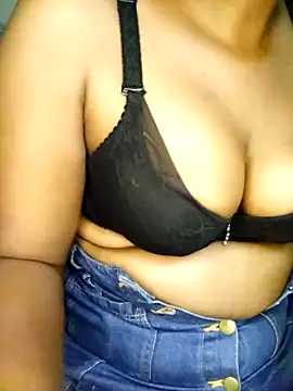 PRETTYJANE36 online show from 12, 4, 2026